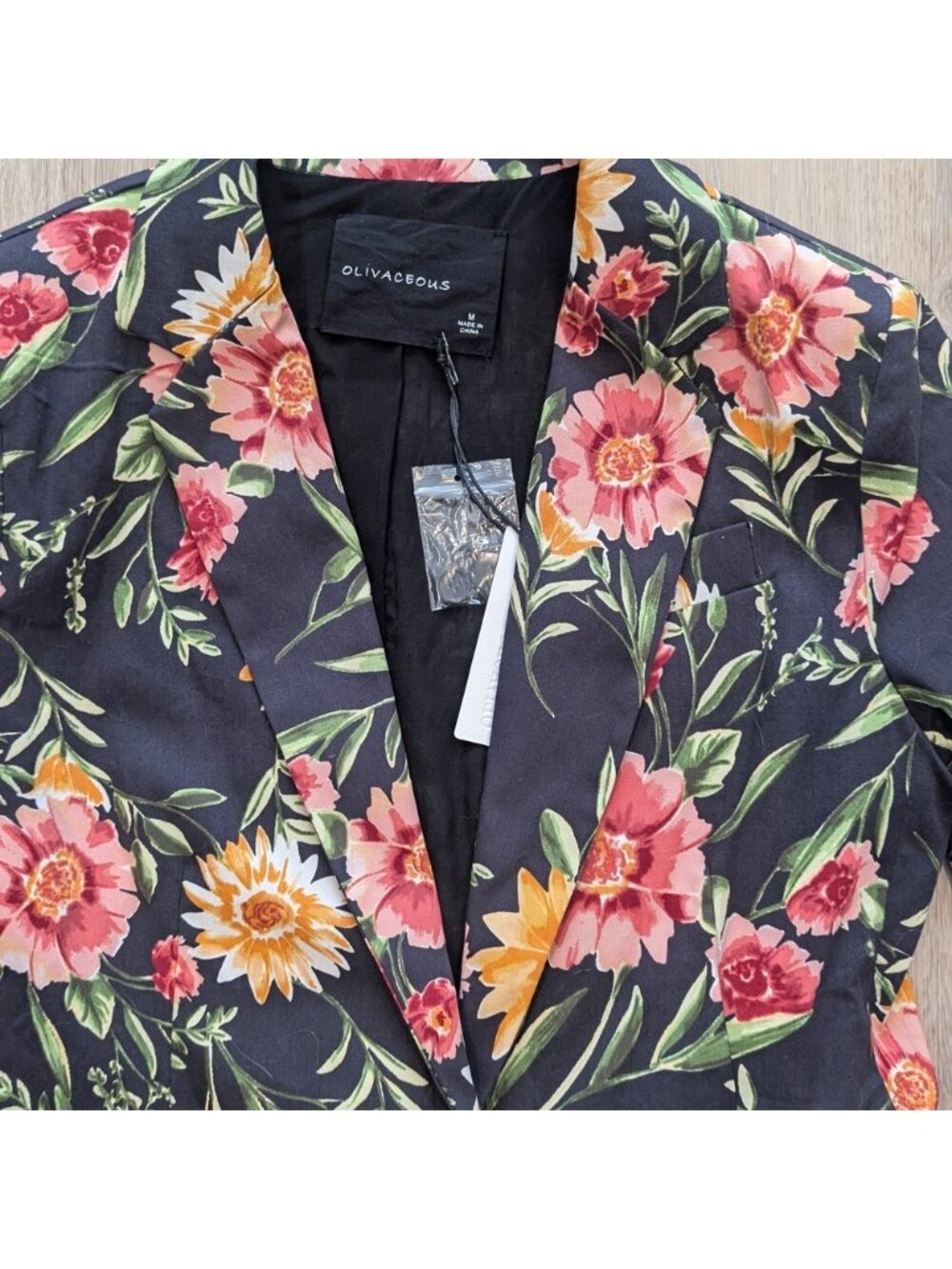 Olivaceous Floral Blazer Black Plus Size NWT - Picture 9 of 13